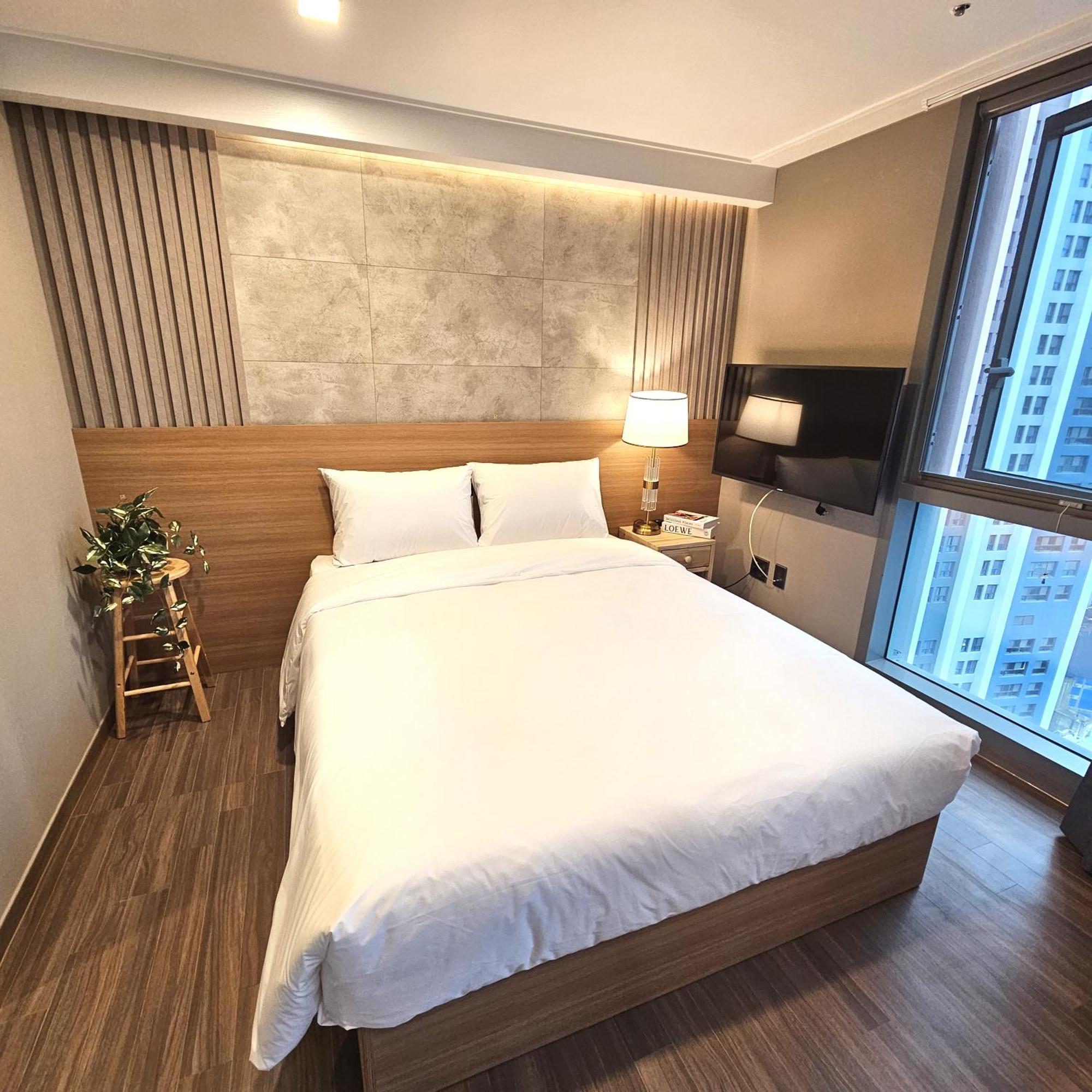 Hotel Raviens라비앙즈 à Busan Extérieur photo